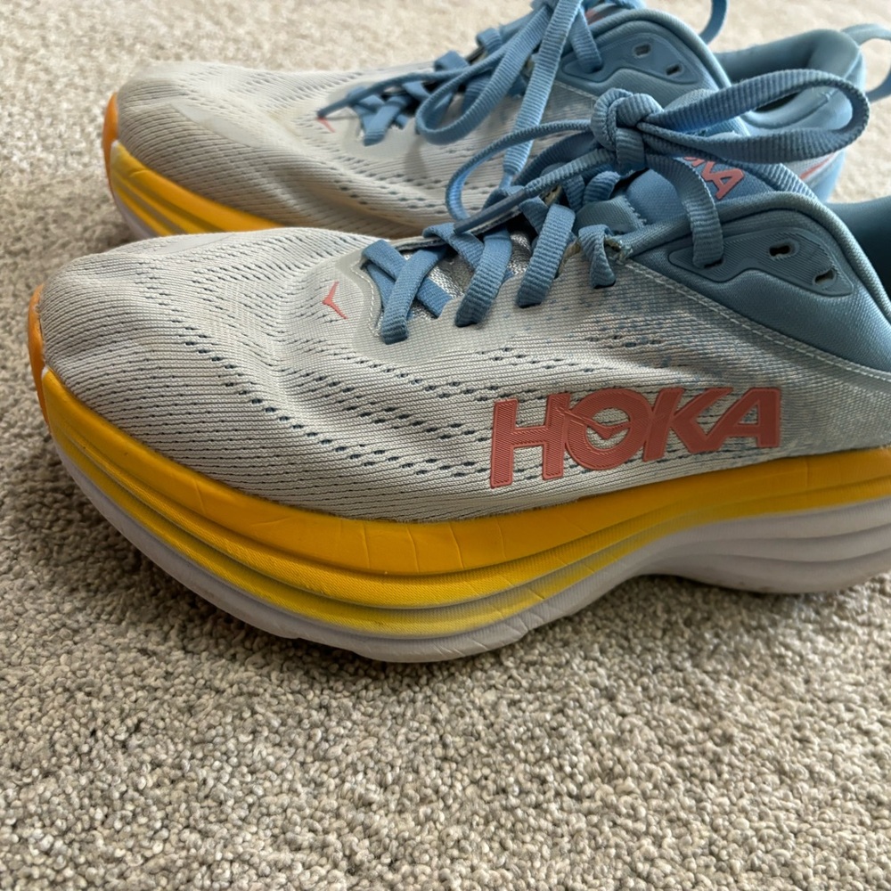 Blue yellow and pink, Hoka Bondi 8